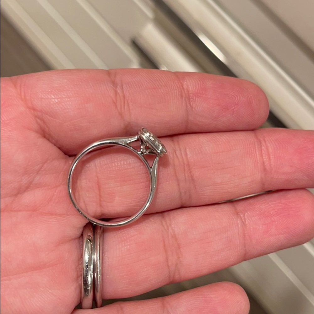 14K WG mined diamond ring 💍 - Picture 8 of 9